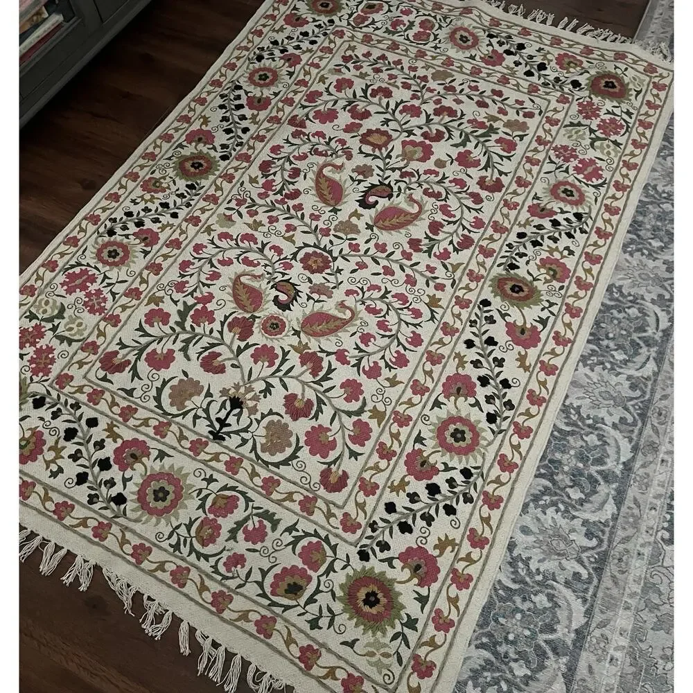 WORLD MARKET Kaza Floral Traditional Embroidered Cotton Handcrafted Area Rug 4x6 - Picture 4 of 11